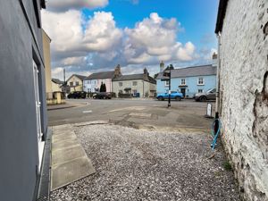 Photo 9- click for photo gallery